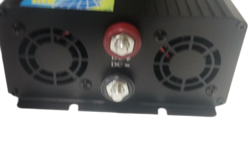 ピーク出力3000W、定格出力1500W、純粋正弦波、DC7 - Inverter Pure Sine Wave 60Hz 120V 3000W のレビューと価格